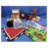 Wooden Shoes, PA Dutch Figure, Photo Cube,