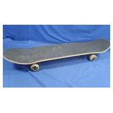 OGK Skateboard (like new)