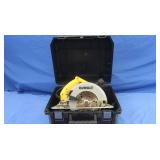 Dewalt DW364 Circular Saw & Case