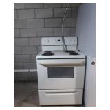 Frigidaire Electric Stove
