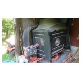 DR 6 HP Leaf & Lawn Vacuum