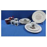 Christmas Plates & Matching Cups, Hot Chocolate