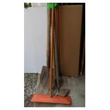 Shovels, 3-tine Fork, Hoe