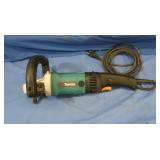 Makita 922 7-C Variable Speed Angle Grinder