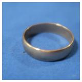 10K Wedding Band   4.8gr    Sz 11