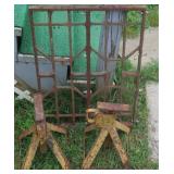 Jack Stands, Metal Grate