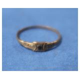 10K Baby Ring  .4gr    Sz 3