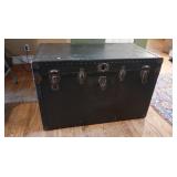 Antique Steamer Trunk(36x21x24)