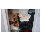 Blankets & Bed Linens