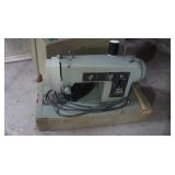 Vintage Sears Kenmore Sewing Machine w/Case