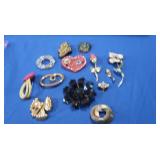 Vintage Costume Jewelry-Pins