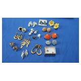 Vintage Costume Jewelry-Earrings