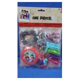 NIP One Direction 48 Pc Value Pack