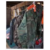 3 Camo Jackets(Lg), Camo Otufit-Jacket/Pants