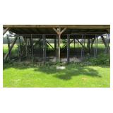 Dog Kennel by Tarters w/4 Runs 19