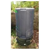 3 Rubbermaid Trash Cans