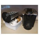 Keurig Machine w/K-Cup Carousel & K-Cups