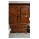 Oak Bedroom Bureau Chest of Drawers Dresser,