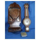 Barometer-Hanging Shelf/Mirror-Temp/Humidity