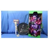 Wall Hangings & Floral Arrange.