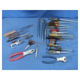 Screwdrivers-Pliers-Air Gauges