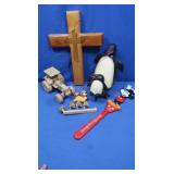 Wooden Tractor Toy, Plaster Penguin Dï¿½cor, Mickey