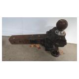 Heavy Duty Tow Hitch with 2-5/16" Ball