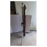 Daylight Projector Screen 40x40 on Tripod