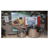 Bamboo Cheese Set Board, Burger Master, 2 Pots
