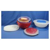 Rubbermaid Containers w/Lids