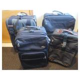 4 Suitcases(Cabela