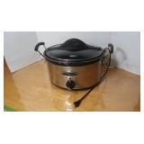 Hamilton Beach 6 quart slow cooker, works