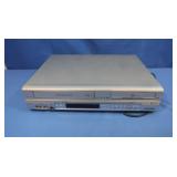 Sansui VCR/DVD Player, turns on
