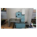 Bench Band Saw, powers on, needs Blade Adjusted