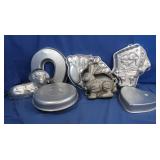 9 Asst. Cake Molds, incl. Sponge Bob, Easter