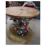 Lg Wooden Spool 21.25x18.5"H w/Lg LED Christmas