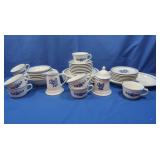 Pfaltzgraff Yorktowne Dish Set