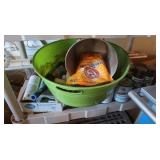 Contents of Shelf-Paint,HH Chemicals