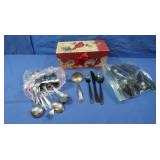 Stainless Steel Silverware Set