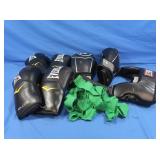 Everlast Boxing Gloves&Headgear