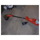 B&D Cordless Trimmer w/Charger&String