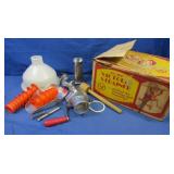 Vintage Victorio Strainer w/Box