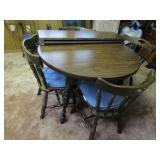 Round Wood Dining Table w/2 Leaves & 4