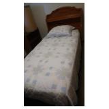 Broyhill Wood Twin Bed w/Bookshelf
