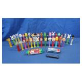 Lg Lot Pez Dispensers