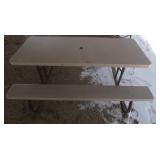 Plastic Folding Picnic Table *some rust on legs