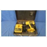 Dewalt cordless drill with Battery Charger - No