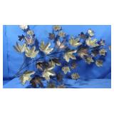 Metal Leaf Wall Decoration, approx 40x30"