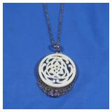 Sterling Pendant w/Ivory&Amethyst 12gr