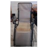 Folding Zero Gravity Outdoor Recliner Chair
